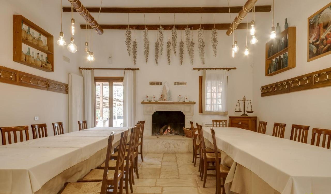 Casina Dei Preti Villa Conversano Ngoại thất bức ảnh